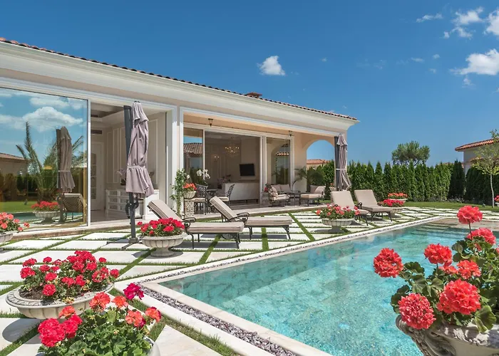 Dolce Вилла Солнечный берег